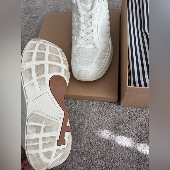 AMI Paris White Athletic Shoes Breathable Mesh Design - Picture 5 of 9